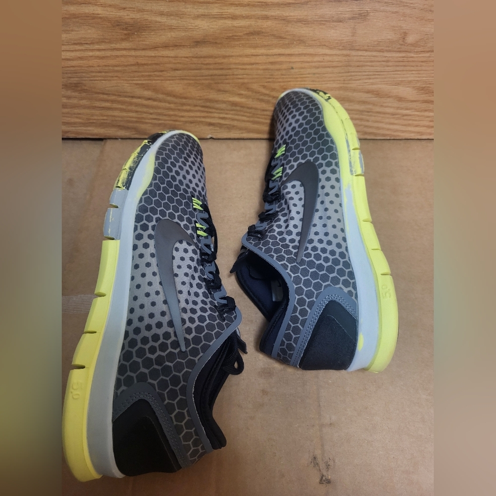 Nike Free TR Connect 2 Grey/Black Women Size 11 - Picture 3 of 13
